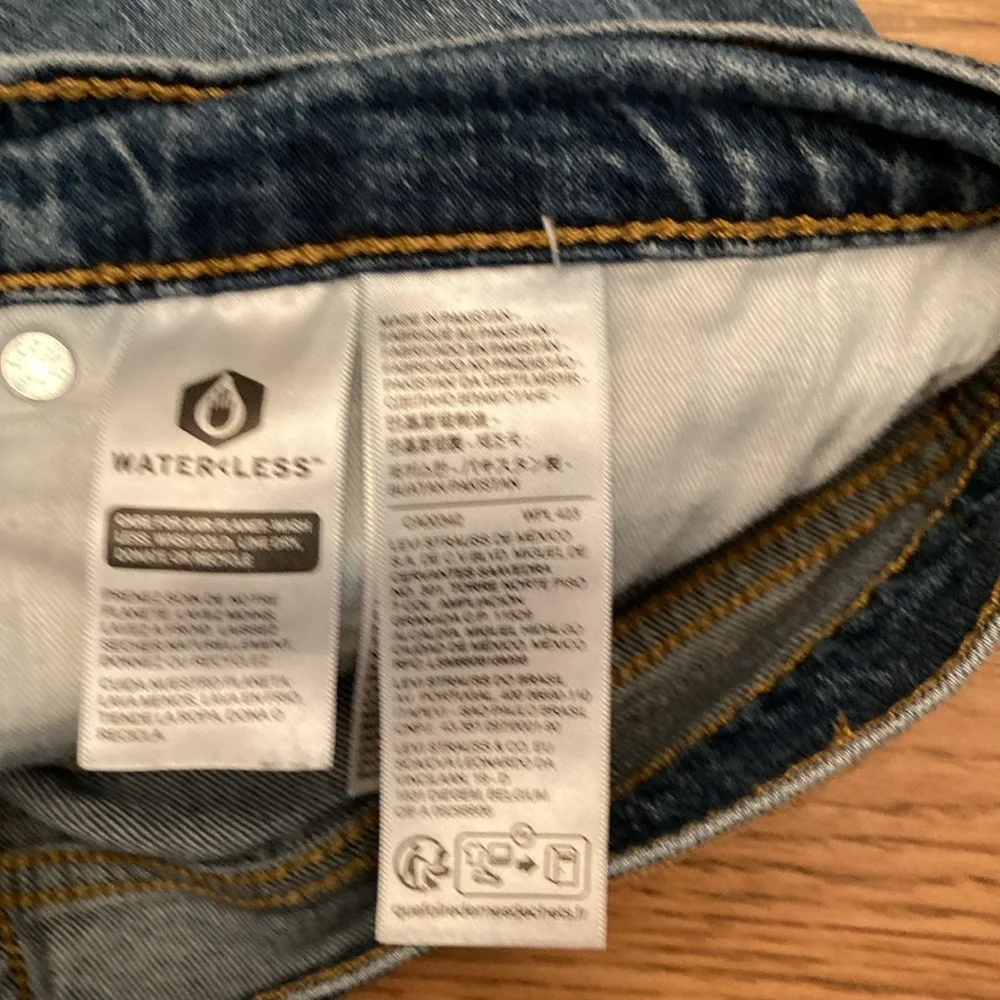 Levi's 505 36x30 Men's Blue Jeans - Picture 6 of 9